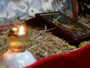 Православните христијани утре го слават Бадник, задутре Божик