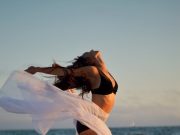 Овој јули секој хороскопски знак добива кармичка лекција: Бикот чекори кој сопствена слобода, Лав се учи на спокој, Скорпијата ја признава ранливоста