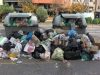 Скопје затрупано во ѓубре: Институционален хаос и политички препукувања