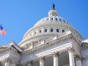 Затворањето на владата на САД ја чинеше американската економија досега 18 милијарди долари