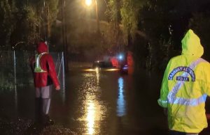 Вонредна состојба во Грција: Бурата предизвика хаос и ги затвори училиштата, островот Крф е најтешко погоден