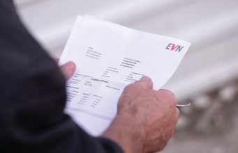 Среќна нова со 5% поскапа струја од 1 јануари