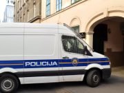 Полицијата пријави три лица за ужасно воено злосторство од јули 1991 година: Тие мачеле и убивале цивили и еден полицаец