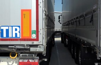Возачите заглавени во правилото 90/180, превозниците од регионот се собираат во Скопје