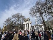 „Нема да нè снема“ – Осмомартовски марш за женските права во Скопје