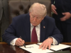 Трамп потпиша наредби за ограничување на американското државјанство по раѓање
