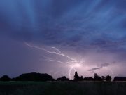 Невреме во Словенија со град, дожд и силен ветер