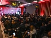 Самит на „Македонија 2025“: Лидерството и довербата се клучни за иднината во ера на глобални промени и вештачка интелигенција