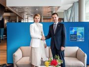 Муцунски се сретна со Велислава, ги повторил македонските позиции