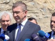 Мицкоски: Не очекувам промена на односот од Бугарија, имаме структури во државава кои коленичат пред бугарските власти