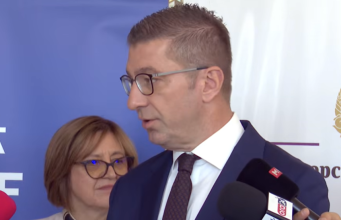 Мицкоски не ја исклучува можноста да има промена на ресори со реконструкцијата