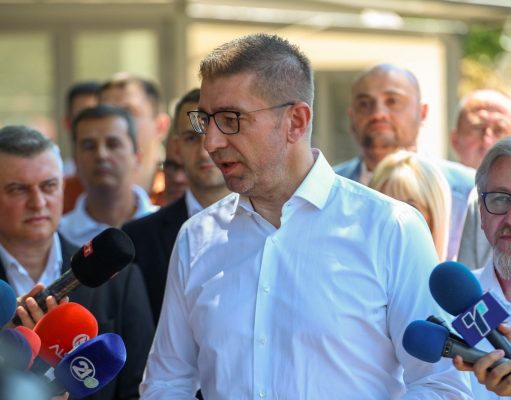 До крајот на месецов ќе заврши реконструкцијата, Мицкоски планира промени и во другите ешалони