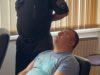 Со поглед кон таванот на обвинителна клупа седна обвинетиот за убиствата во кумановско