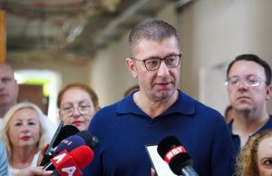 Мицкоски: Промена на Устав и прифаќање на прифатеното од минатата влада, не е реформа