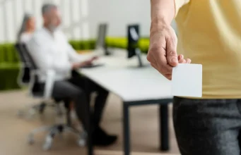 Србија: 44,9 проценти би гласале за студенти, 35,7 проценти за СНС: Нова анкета на CRTA го покажа расположението на граѓаните