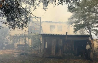 Три ер трактори на ДЗС дејствуваат врз пожарот во пробиштипско